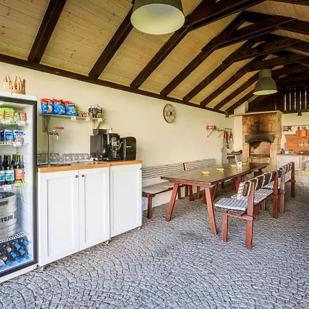 Apartman Arnoltice 2 By Interhome Arnoltice u Decina